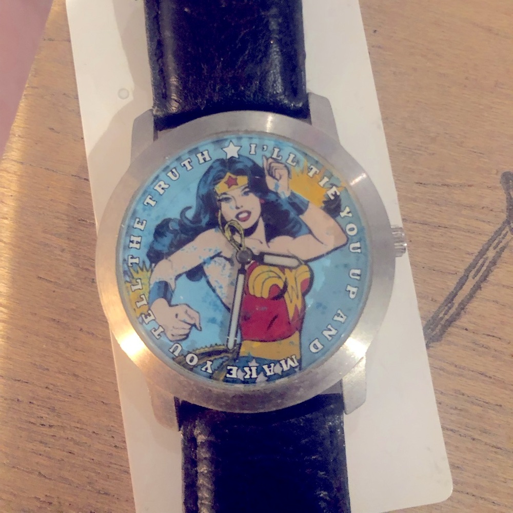Vintage wonder women watch genuine leather